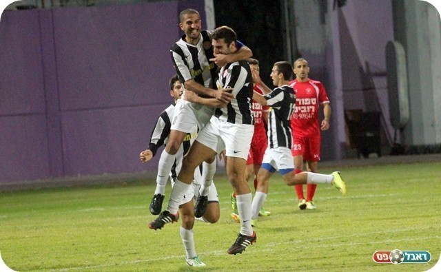 שחוגג עם חקאק (צילום: לירן דורף)