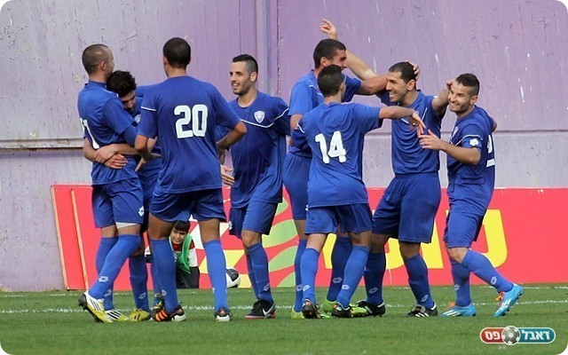 תמונה נדירה העונה, בני אילת חוגג שער(לירן דורף)