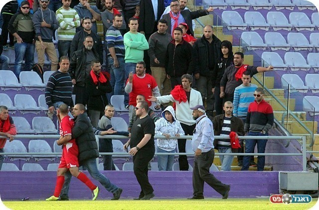 וגם האבטחה התערבה (צילום: לירן דורף)