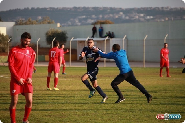 ניצל טעות. אבו שקארה חוגג (צילום: חאדר אניס)