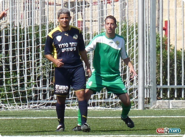 מלך השערים הבלתי מעורער. כוכבי 