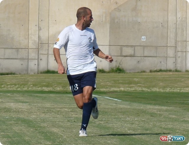 ממשיך עונה נוספת. מזרחי