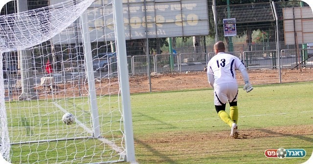 והבה נכנע (צילום: לירן דורף)