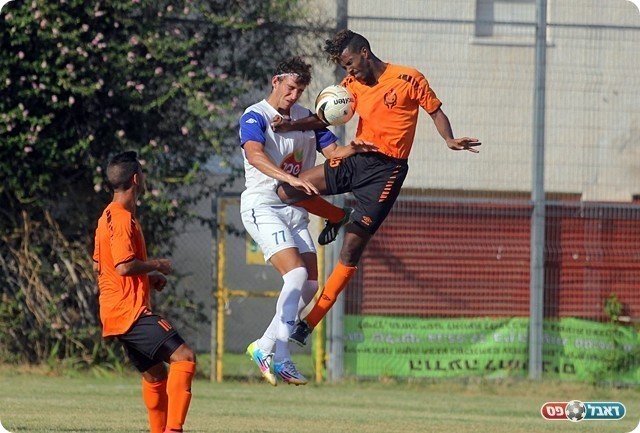 אלמו ואלסק באוויר (לירן דורף)