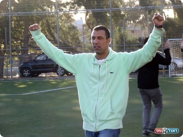 בודדים בפסגה. מאמן רו"ח, מוטי יעיש (צילום: אייל אורן)