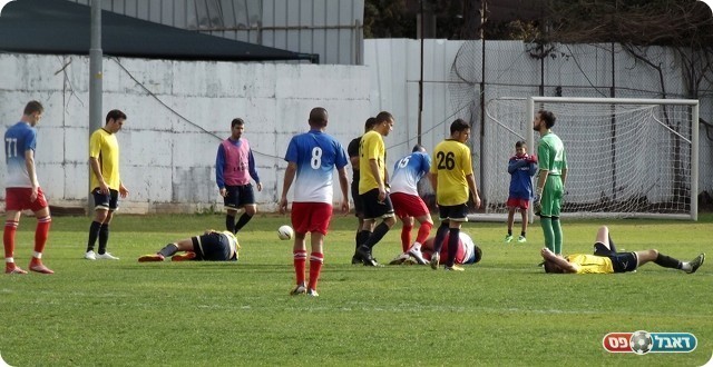 עשו הכל כדי לבזבז זמן. עוד פציעה (צילום: אייל אורן)