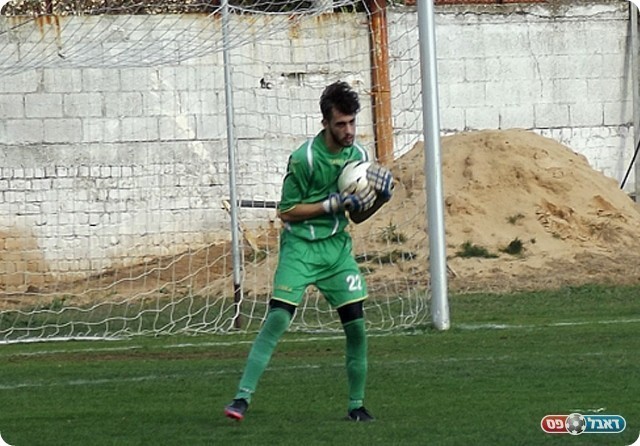 הציל שער בטוח. צלביאנסקי (צילום: אייל אורן)