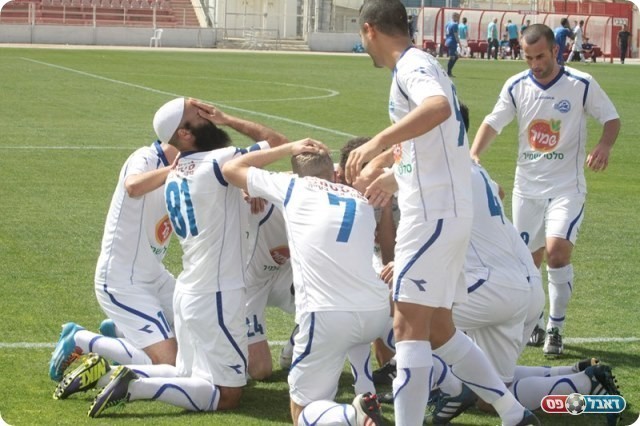 ועם כולם (צילום: שי מוגילבסקי)