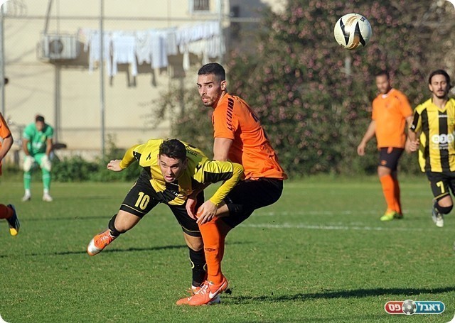 רביבו מנסה לברוח מחתוכה (לירן דורף)