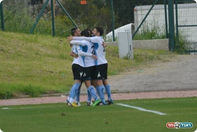 בדרך למקום השלישי. שחקני כפ"ס (ולדי מויסייב)