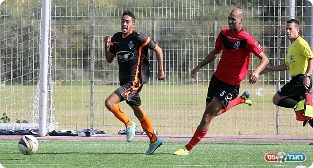 נעימי בורח מגבאי ומבשל את השער (לירן דורף)