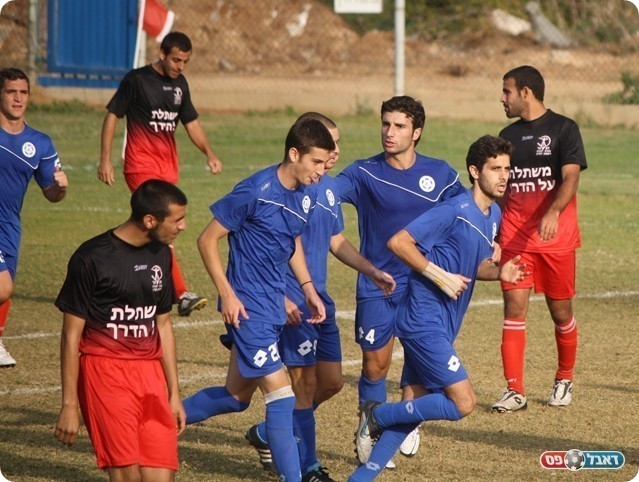 השוויון המוצדק. חוגגים עם אסולין (צילום: פזי שינדלר)