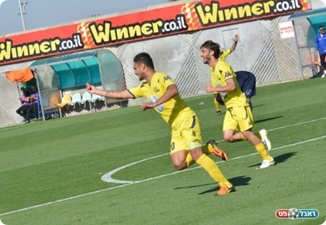 חוגג (צילום: ולדי מויסייב)