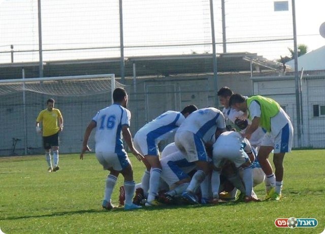 המשחק התחיל בדקה ה-91. אונו חוגגת את השער (אלי שמואלי)