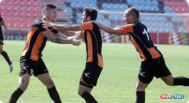 משחק מטורף. אשכנזי ומלאכי חוגגים הישארות (לירן דורף)