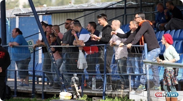 האוהדים שכן ראו את המשחק זכו לשלושה שערים (רועי אסרף)