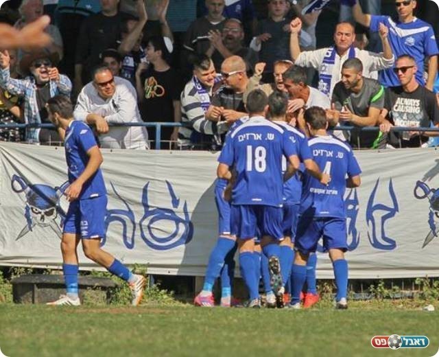 ושעריים חוגגת (קובי רוזן)