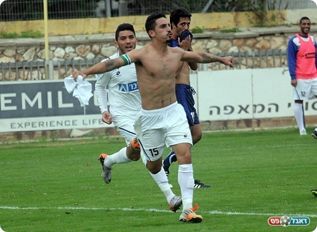 רביבו חוגג, איזו דרמה (לירן דורף)