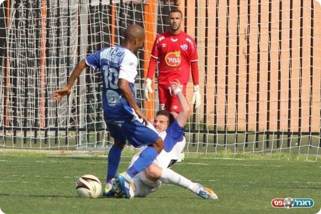 אוהדי יפו התלבשו עליו. דגו (קובי רוזן)