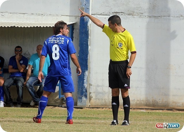 דו קרב המרכזי. אסולין ופרץ (צילום: לירן דורף)