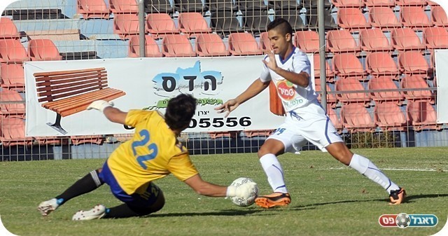 גמל לזדה בשער. קנדיל עובר את אנגלשטיין (צילום: לירן דורף)