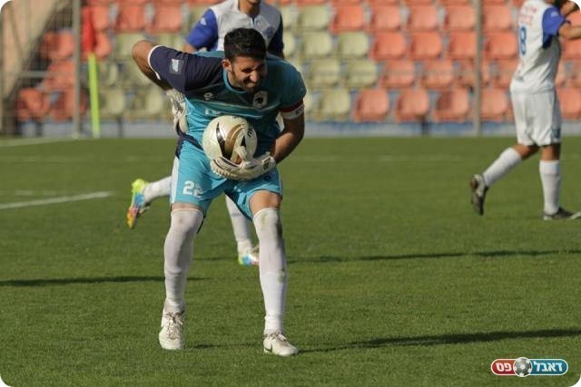 וכואב (קובי רוזן)