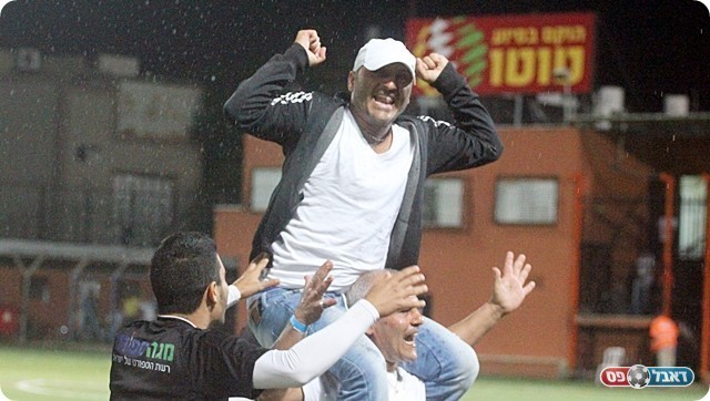 סירוטקין על הכתפיים, מועמד טבעי למאמן העונה (לירן דורף)