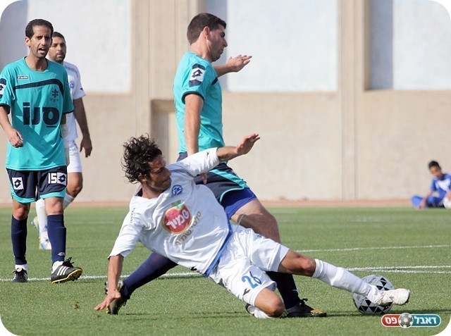 יפו נשברה. צמח עוצר את חג'ג' (צילום: לירן דורף)