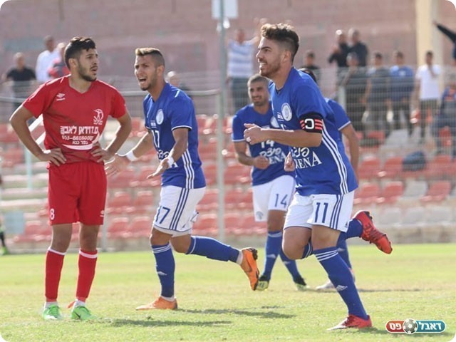 אביאל גבאי חוגג את השער היקר (עודד חסין)