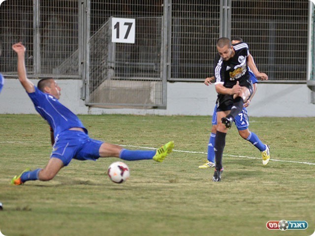 הראשון של נשר (ארנון לוי)