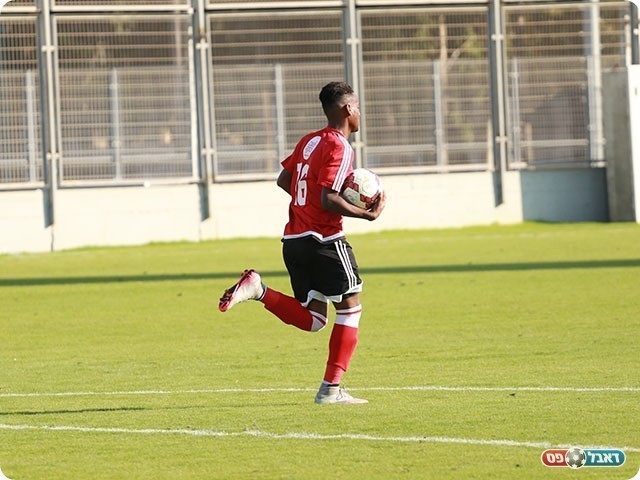 אברה ממהר לחדש את המשחק (עדי מלול)