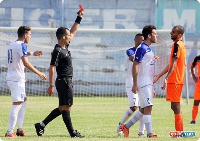 גיא עיני מורחק (לירן דורף)