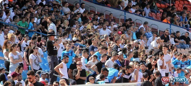 אוהדי אור יהודה (לירן דורף)