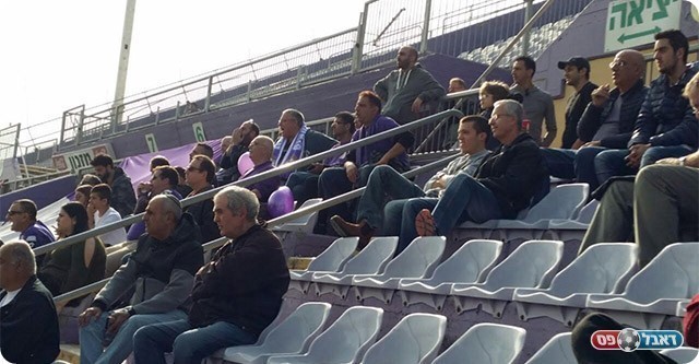 אוהדי הכח (אור סוכריאנו)