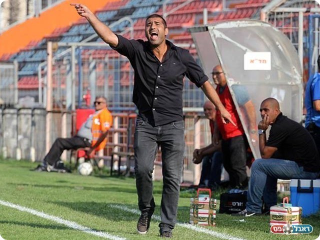 אורי קרגולה מאמן 'קביליו' (לירן דורף)