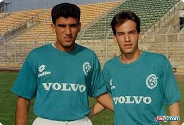 אייל ברקוביץ' (מימין) (באדיבות: וואלה)