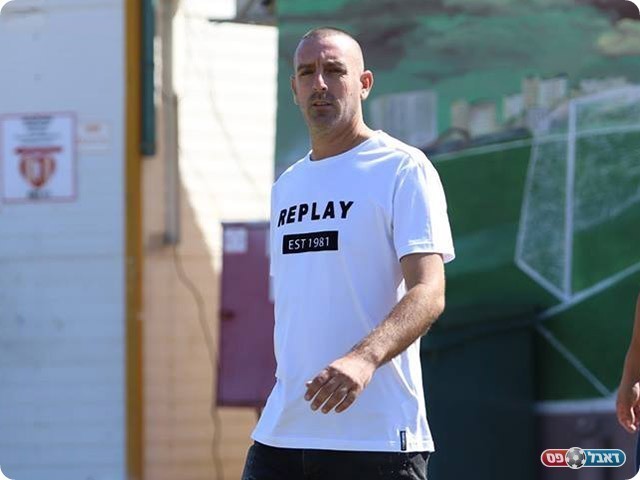 אילן סויסה מאמן טבריה (עודד חסין)