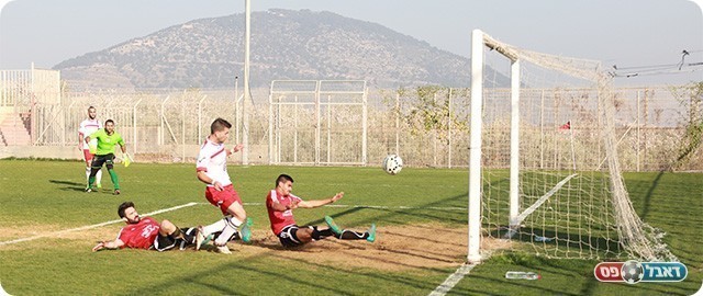 איציק נאש כובש את השני שלו (עדי מלול)