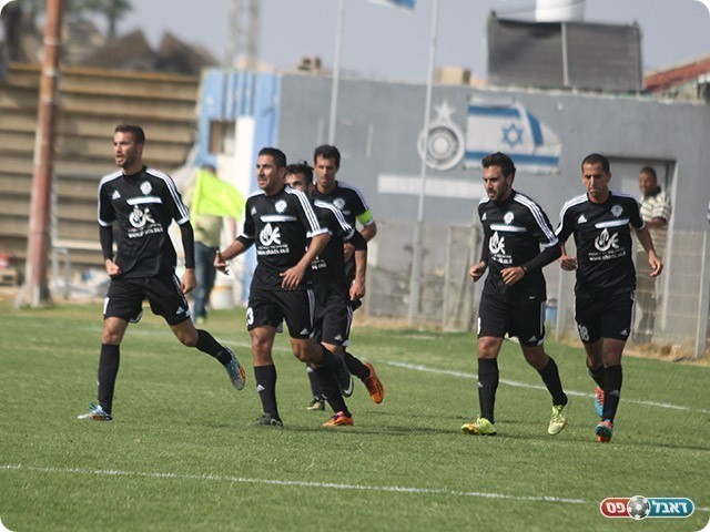 כבש בנגיעה הראשונה. חאדר (שלומי גבאי)