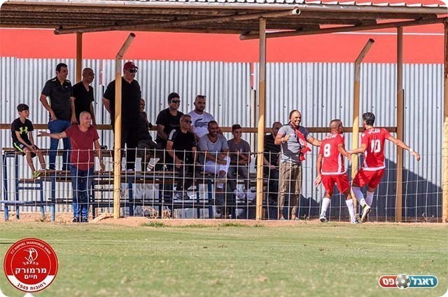 יוסי אסייג חוגג עם אייל גולן (יוסי סוריק)