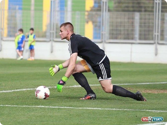 טל "נאצ'ו" בומשטיין (קובי פורטל)