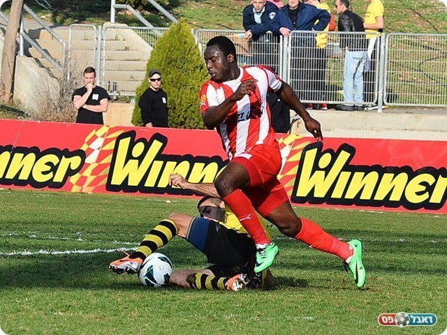 גם הוא ייעדר בעקבות הרחקה, בסיט (צילום: ארנון לוי)