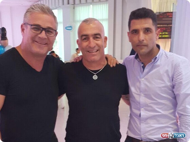 עמר (מימין) ובכר