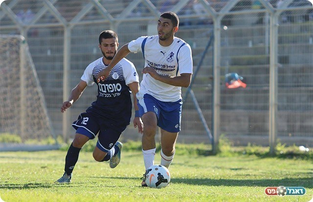 בר איבגי במרדף אחרי הכדור (עודד חסין)