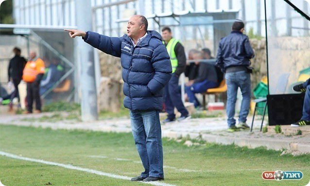 מאמנה של מעלות. ברוך ממן (עודד חסין)