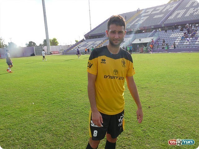 כובש השער. אביתר ברוכיאן (אלי שמואלי)