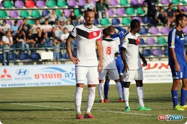 ספגו 22 שערים ב-8 משחקים. ג'ניה ברקמן (עודד חסין, BEST-BALL)