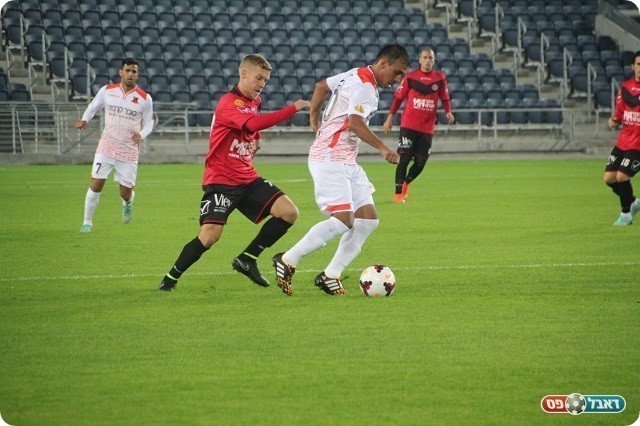 העלה את הכתומים ליתרון בנגיחה קלה. גלבאן בלבן (עדי אורן)