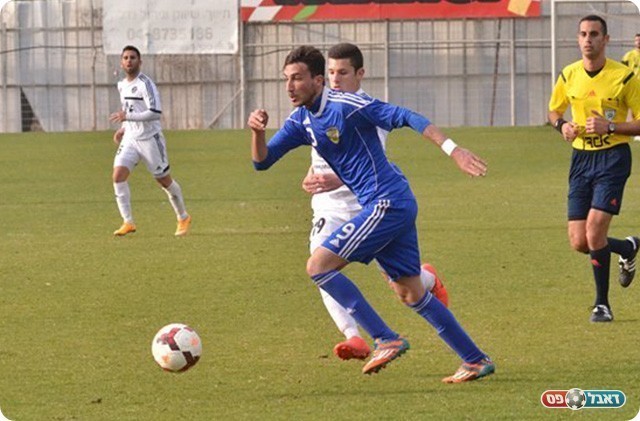 הרבה תלוי בו. דוד אמזלג (ארנון לוי)