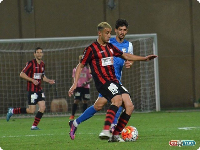 היה לו חלק בחתימה של אחיו עומר בחדרה. דור הלוי (אבי רביבו)